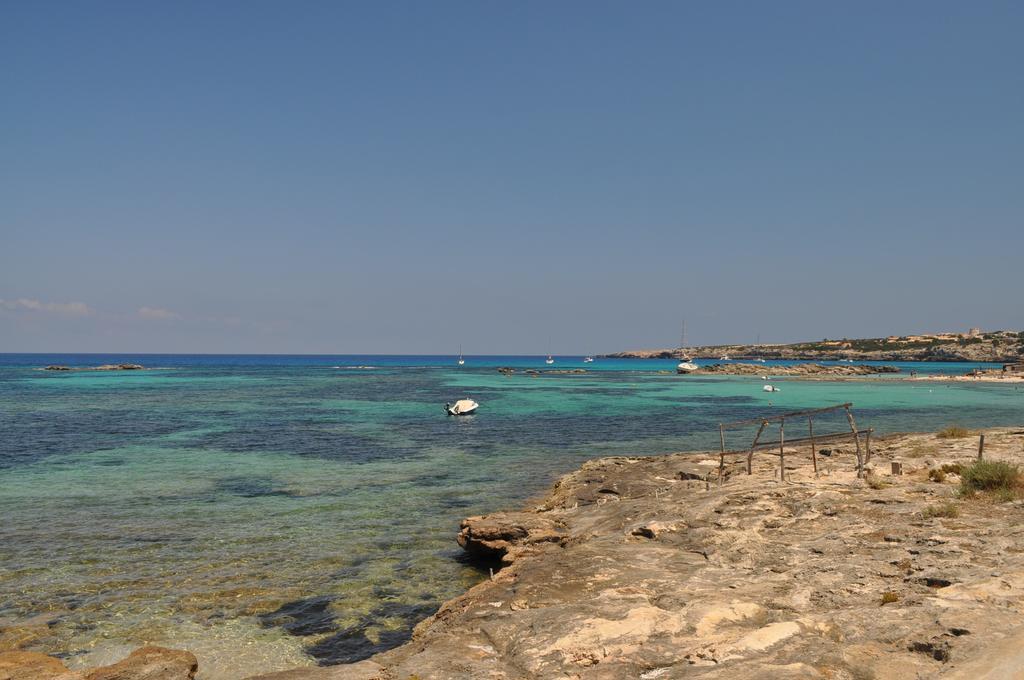 Viviendas Turisticas S'Estanyol 萨宾娜 外观 照片
